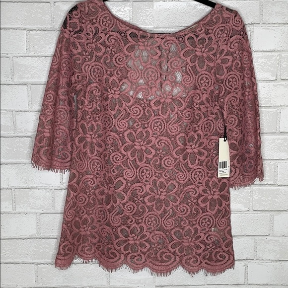 NWT BB Dakota Lace Cherlin Lace Top - Picture 4 of 15